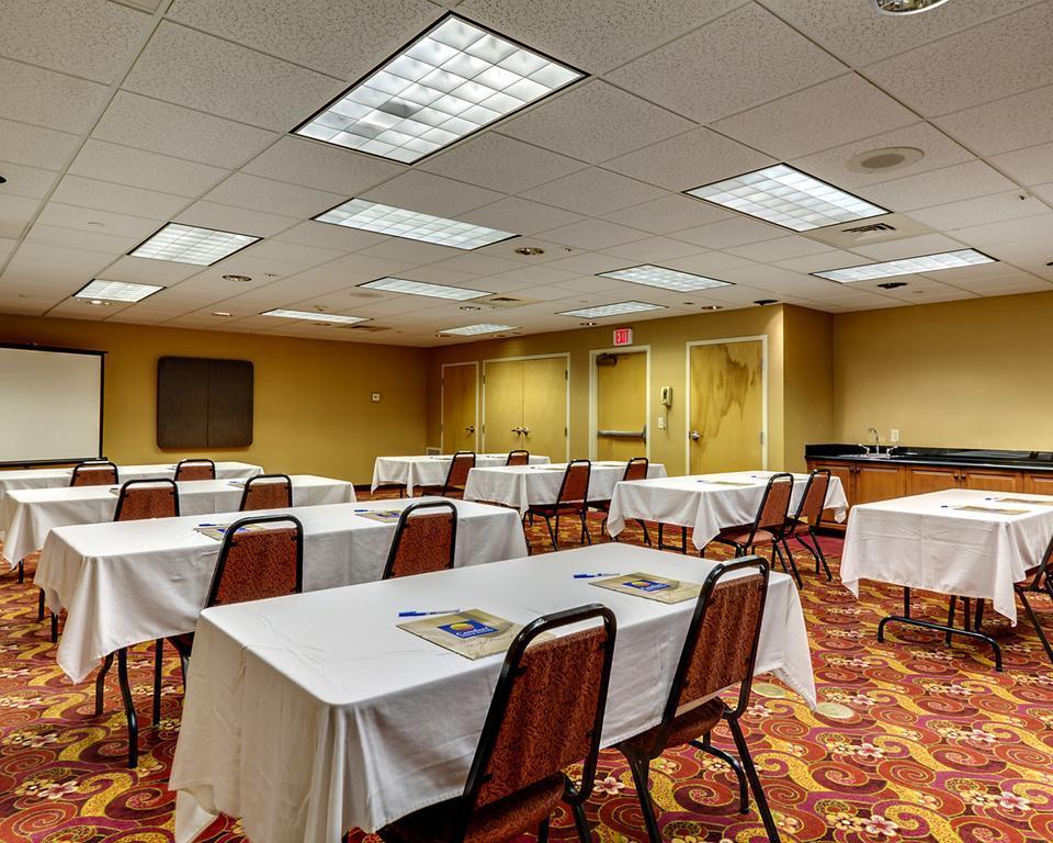 Comfort Inn & Suites York Ngoại thất bức ảnh