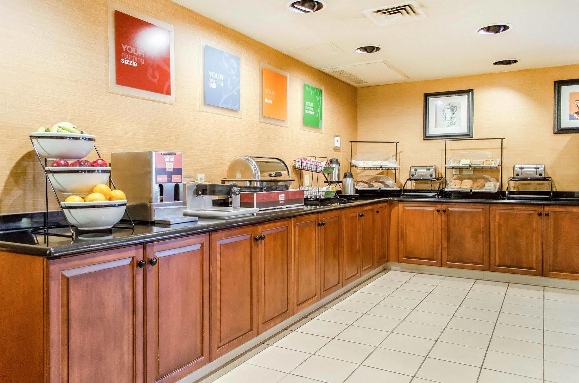 Comfort Inn & Suites York Ngoại thất bức ảnh